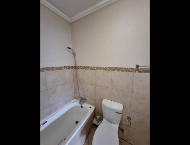 2 BEDROOM PROPERTY TO RENT IN DALPARK EXT 1